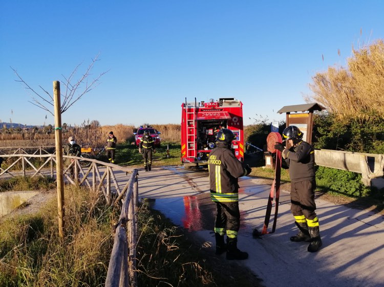 Incendio-in-Sentina-14012022-270202632_1009621769897578_6430871930376233782_n
