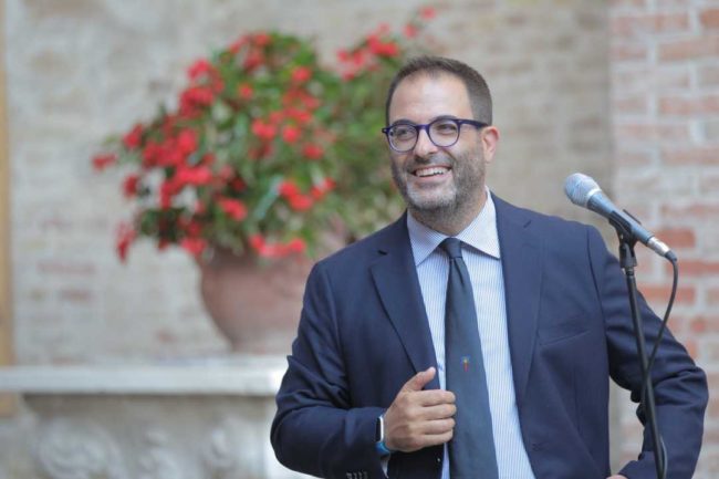 Premiazione-SVIM-2020-Gianluca-Carrabs-Amministratore-Unico-SVIM-4-650x433