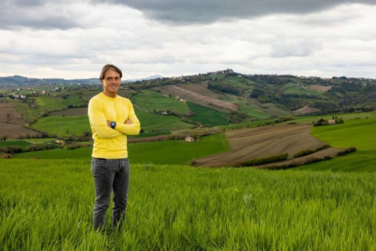 spot-roberto-mancini-set-1