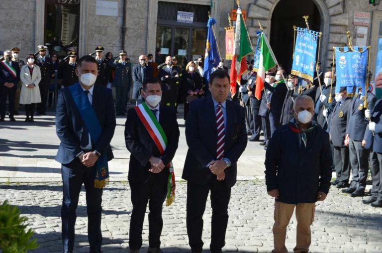 Celebrazione-25-aprile-P.zza-Roma