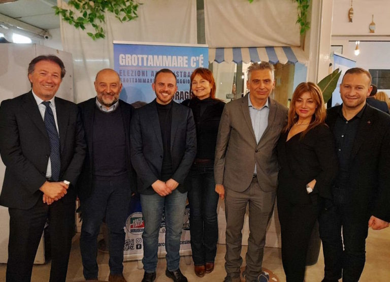 Andrea-Assenti-Andrea-Antonini-Marco-Sprecace-Monica-Acciarri-Roberto-Maravalli-Antonella-Ciocca-e-Valerio-Pignotti