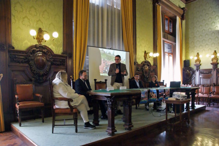 Sergio-Loggi-presidente-provincia-AP-e-sindaco-di-Monteprandone-foto-Luca-Marcelli
