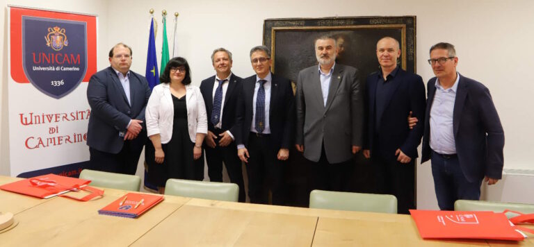 firma-accordo-Romania