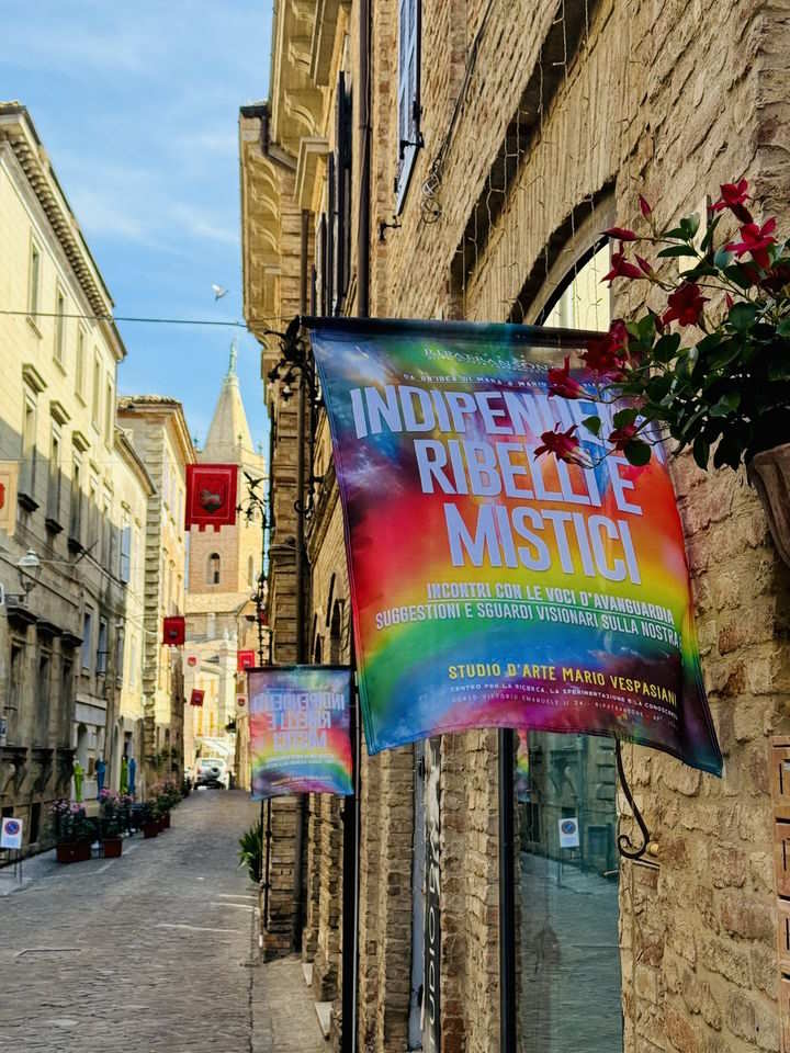 indipendeni-ribelli-e-mistici