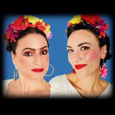 06-Una-commedia-allAlmodovar-La-Rosa-de-dos-aromas-da-sx-Argira-Alesse