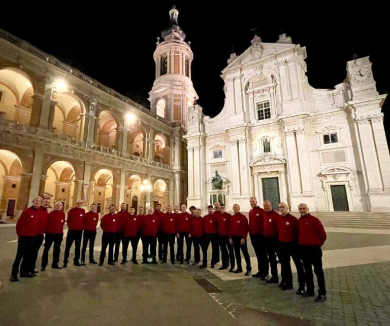 La-Cordata-a-Loreto