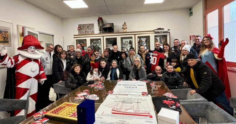 gemellaggio-viareggio-2024-delegazione