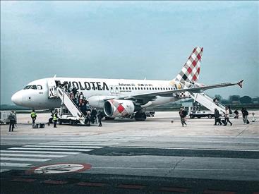 volotea-ancona-barcellona