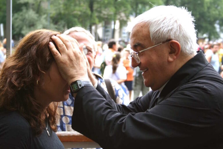 Benzi_Lourdes_by-Viviana-Viali