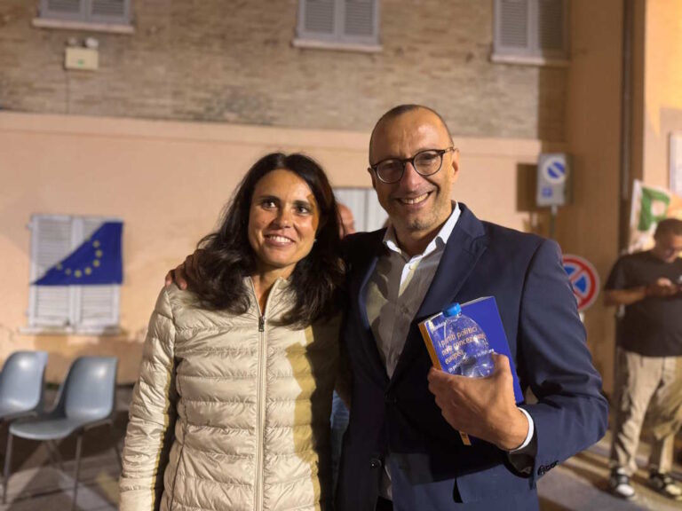 Ricci-9302a041-017a-42db-b14d-bf1b5cb11f51