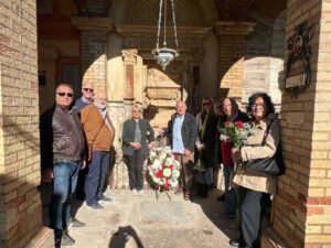 7f71b486-6099-405c-bfd2-de3c6078cfa0