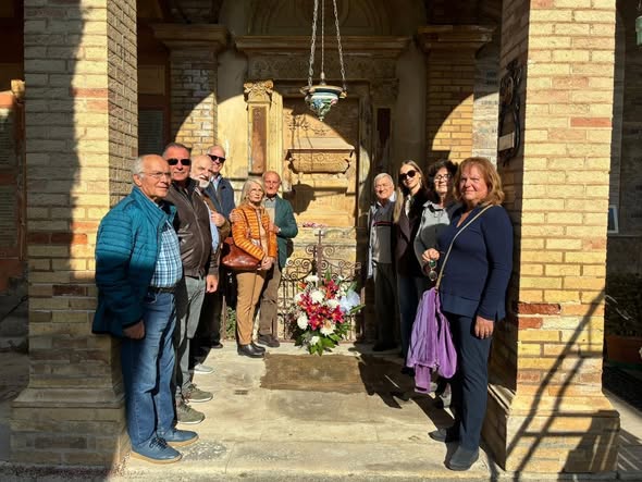 574861462_1245532407607988_4991052291746001747_n-1