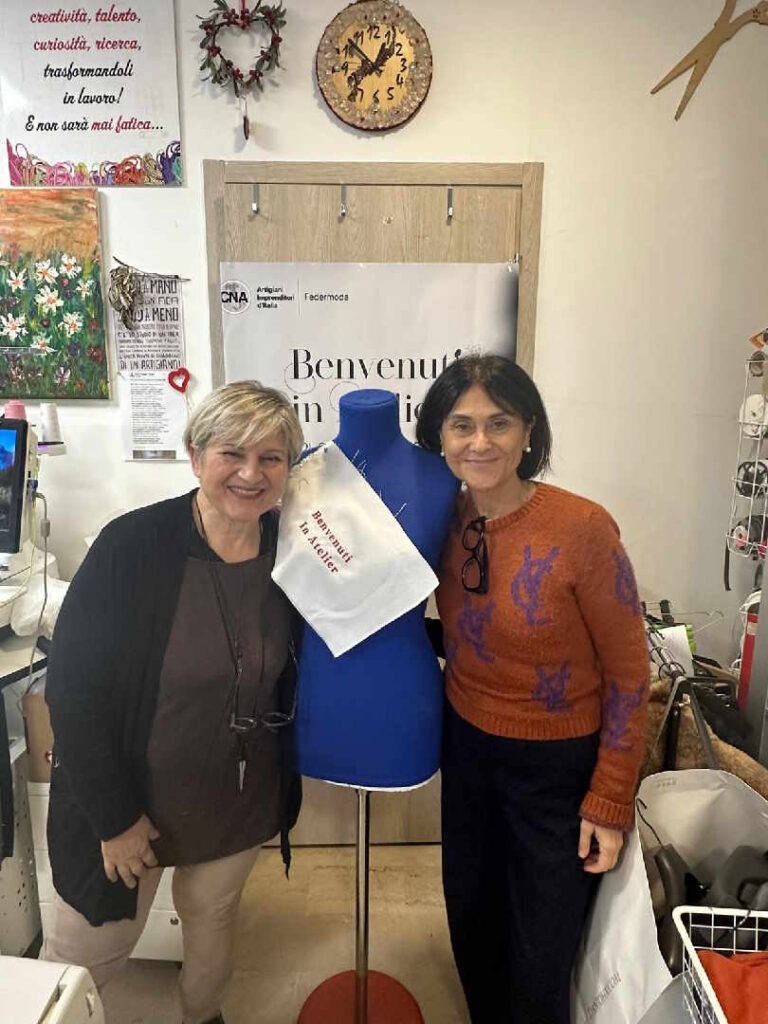 Angela-Malizia-LAsola-con-Irene-Cicchiello