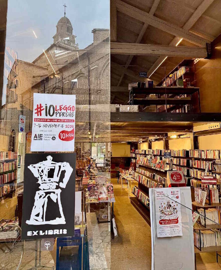 Passaggi-Libri-e-Caffe-ingresso-principale