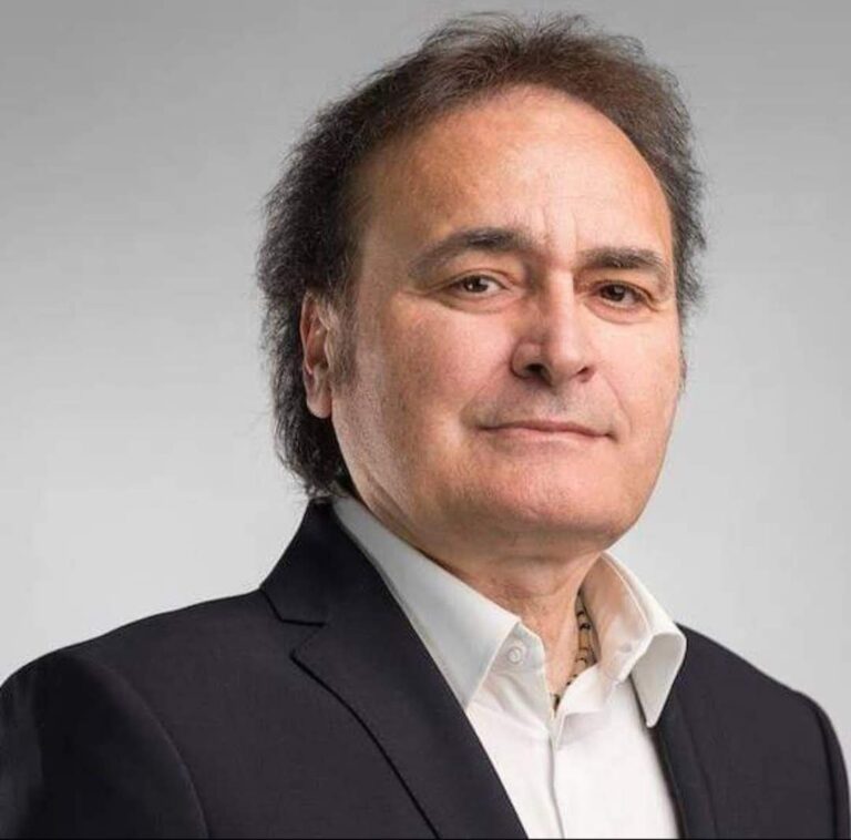 photo_6041928764318485798_y