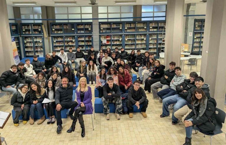 042b1f24-d48b-4ea3-9ac9-bc6e59fee377