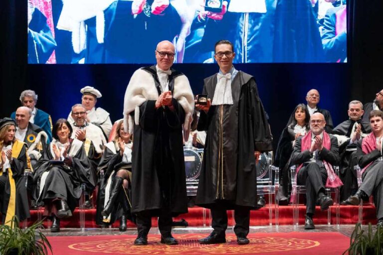 John-Mc-Court-e-John-Van-Reenen