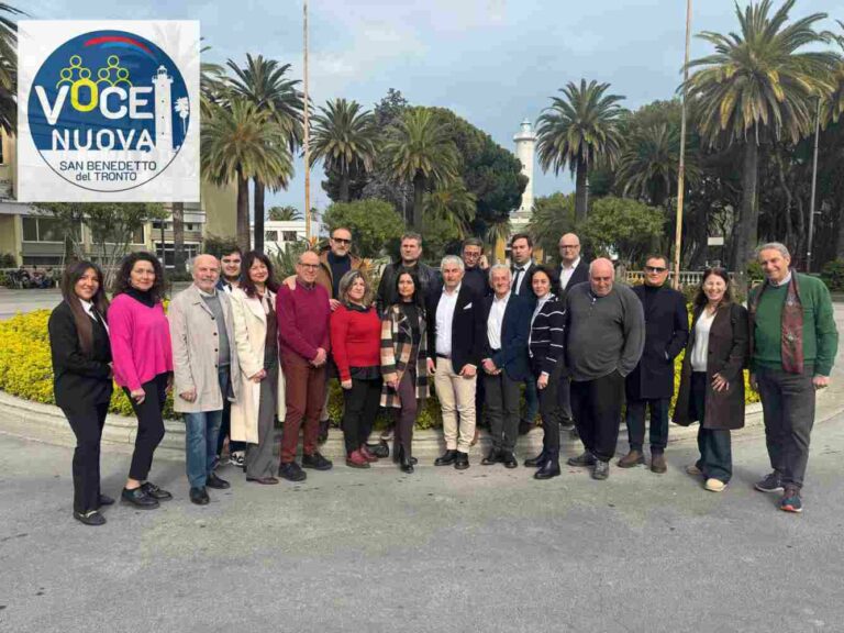 voce-nuova-foto-di-gruppo