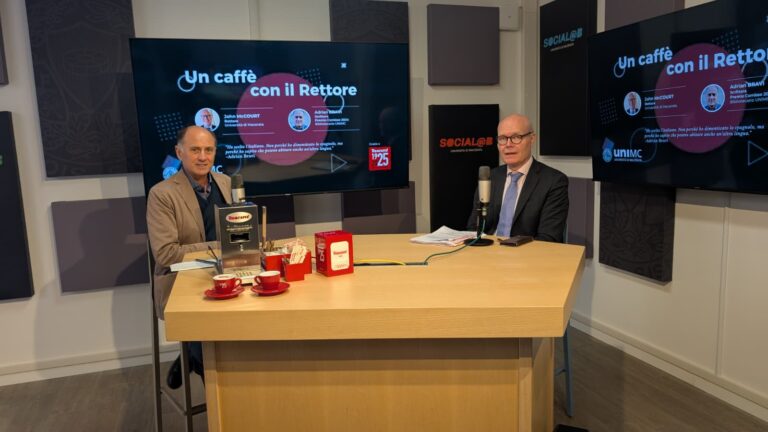 Adrian-Bravi-e-John-Mc-Court