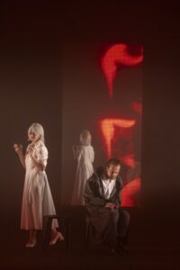 Ghosts_FannyAlexander_C_Marco_Caselli_Nirmal_YG085_0947-1-Media