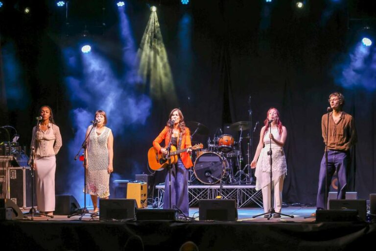 La-Controra-Paola-Turci-concerto-con-i-primi-4-vincitori-di-Muiscultura_n