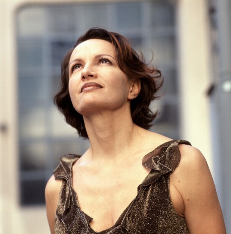 Maddalena-Crippa-Foto-ufficiale-1014x1024-1