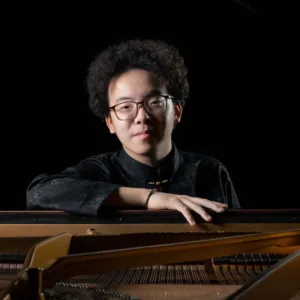 Yifan-Wu
