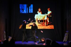 The-Mousetrap-Story_Red-Team1